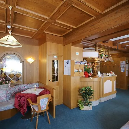 Hotel Cima Undici 3*